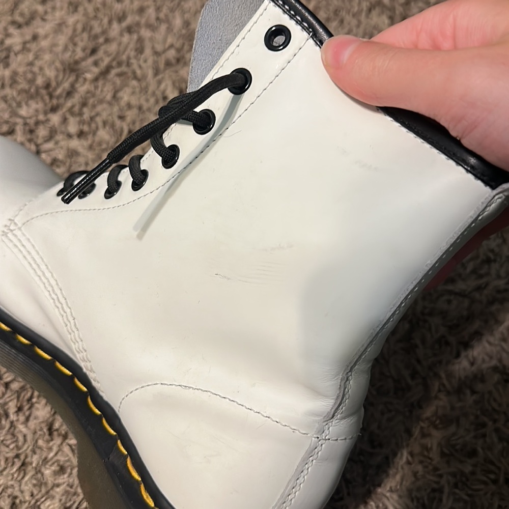 Dr. Martens 1460 Women’s Smooth Leather Lace Up Boots - Picture 7 of 13